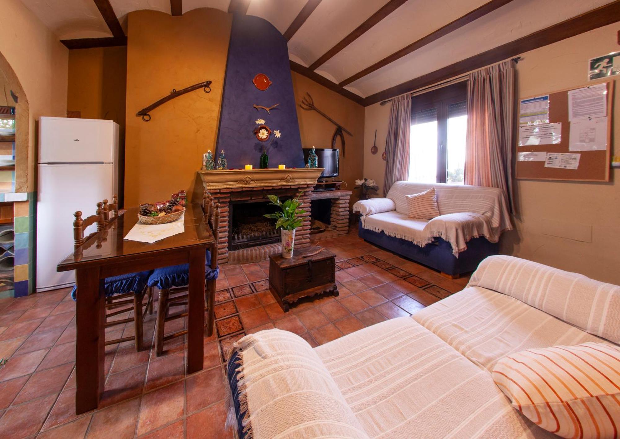 Apartamentos La Granja Hinojares Ngoại thất bức ảnh